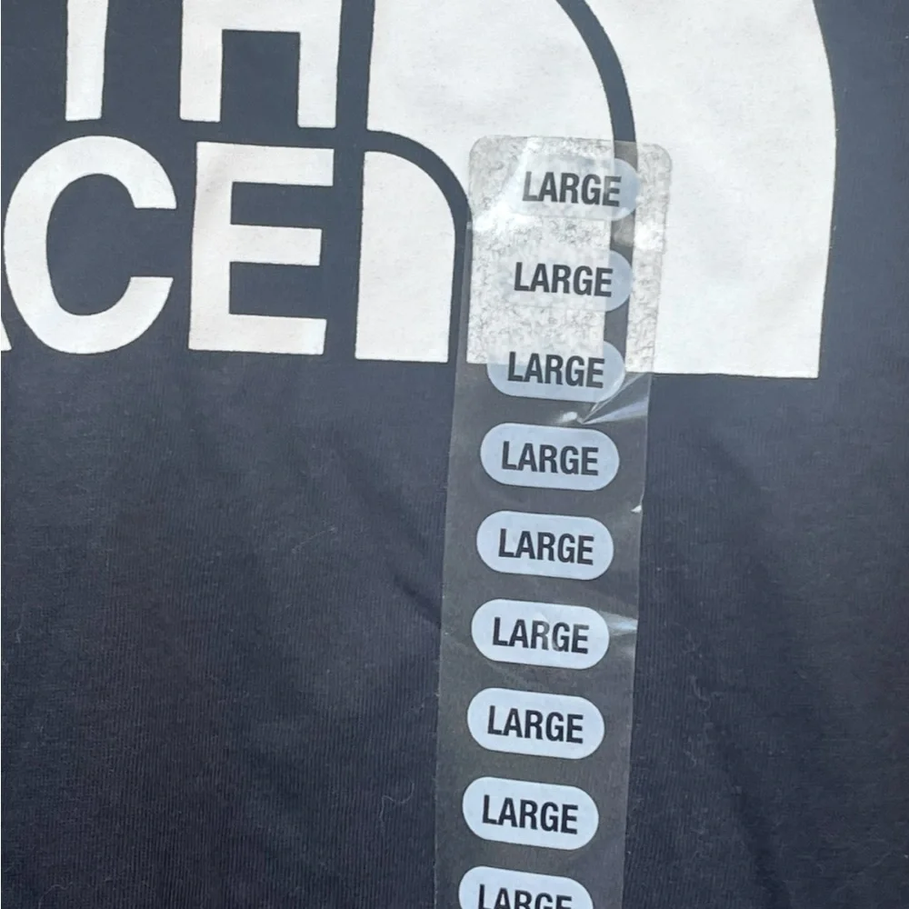 The North Face Black T-Shirt size Large NWT
